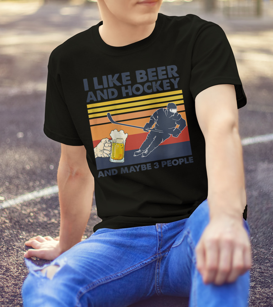 I Like Beer And Hockey Maybe 3 People Retro Vintage Baseball Raglan T-Shirt