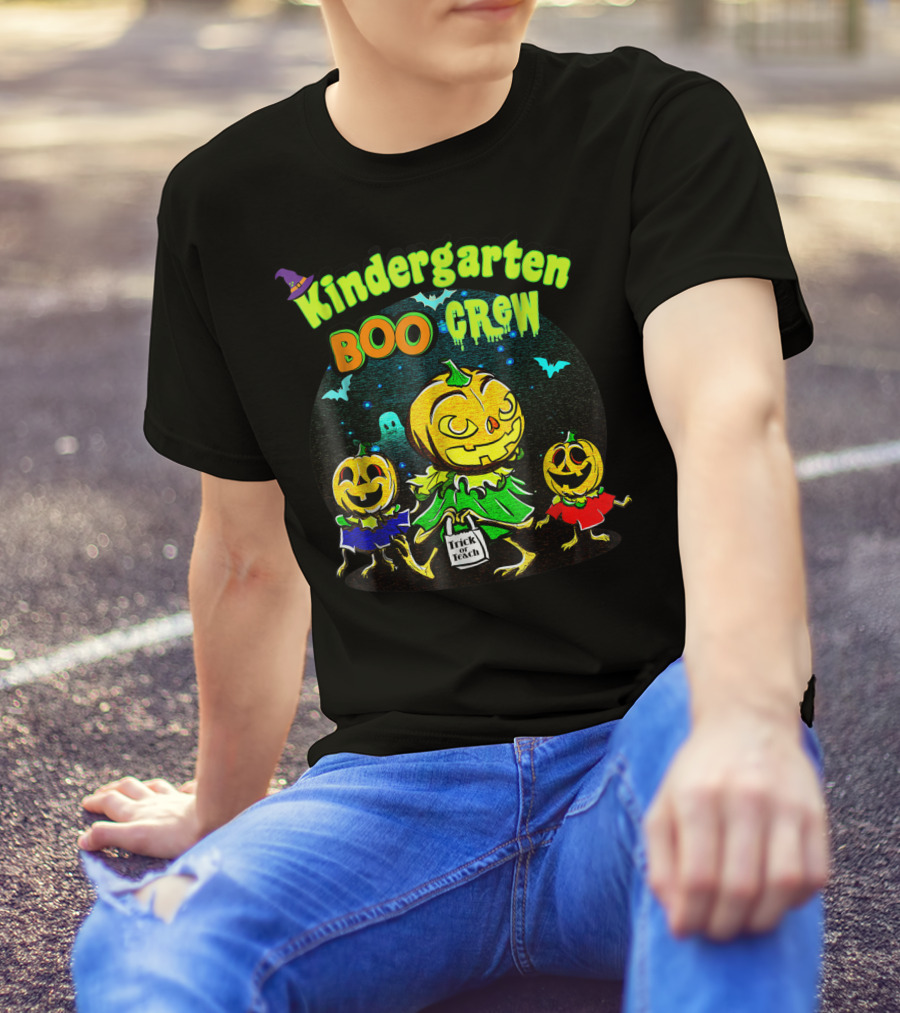 Kindergarten Boo Crew Halloween Trick Or Teach Pumpkin Gang T-Shirt