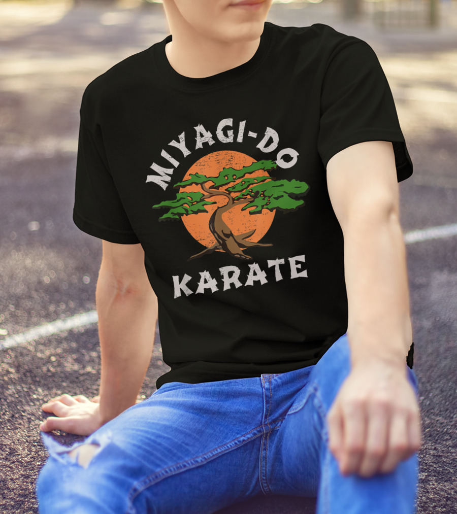 Miyagi Do Karate Funny Karate Live Vintage Best Tree T-Shirt