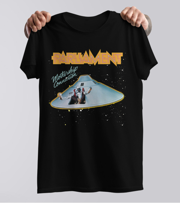 PARLIAMENT FUNKADELIC MOTHERSHIP CONNECTION ALBUM COVER ICONIC SPACESHIP T-Shirt