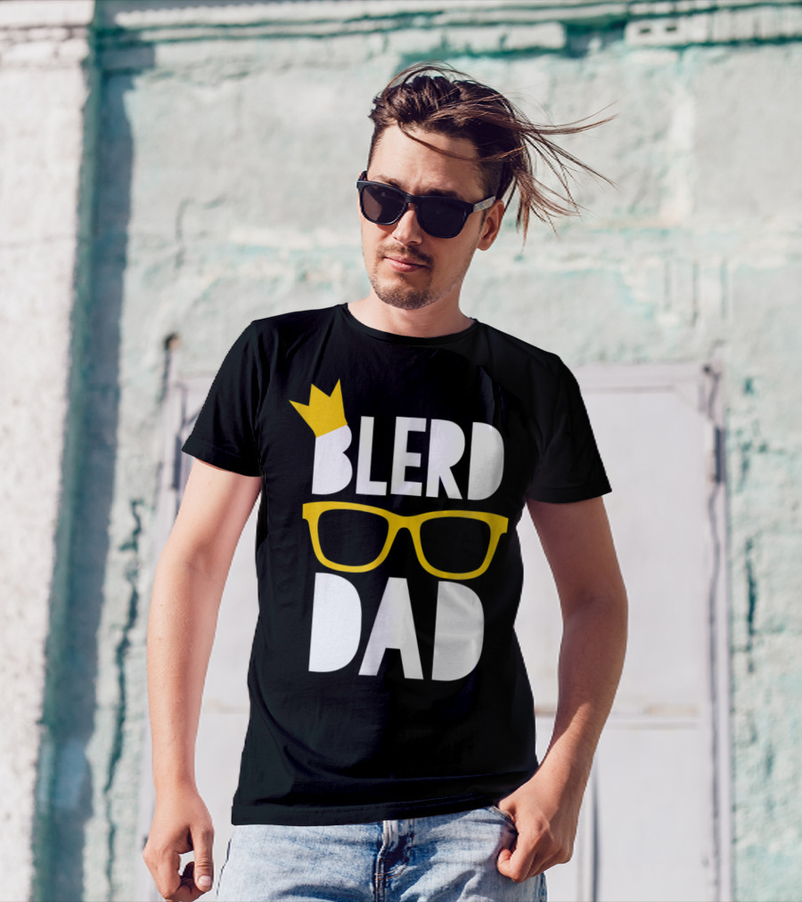 Blerd Dad Yellow Geeky Glasses Crown Black Nerd Dad T-Shirt