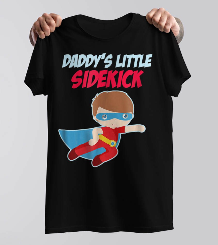 DADDYS LITTLE SIDEKICK Boys Cute Kid Dad Superhero Cape T-Shirt