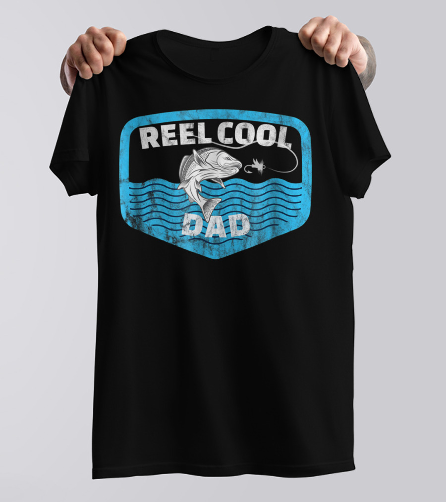 Reel Cool Dad Fathers Day Fishing Fish80 T-Shirt