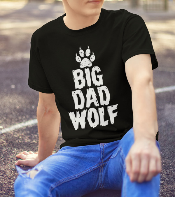 Big Dad Wolf Paw Distressed White Novelty T-Shirt
