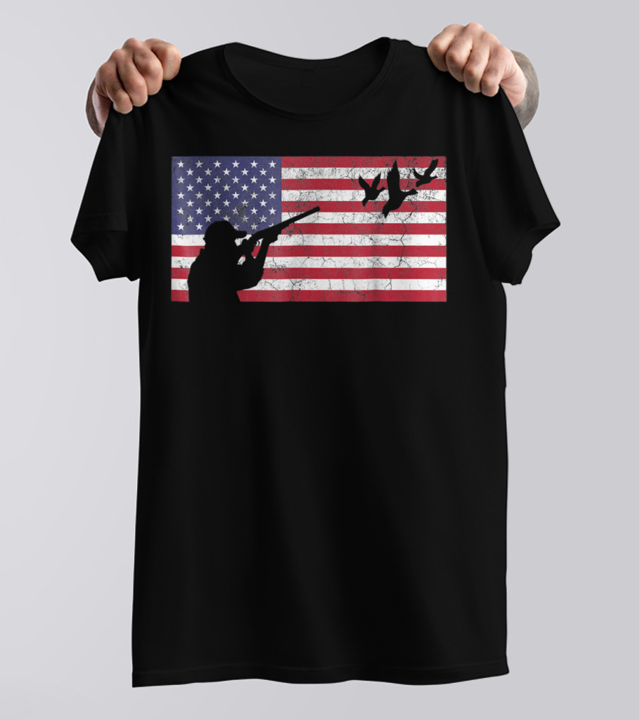 American Flag Goose Hunter Dad Silhouette With Flying Geese T-Shirt