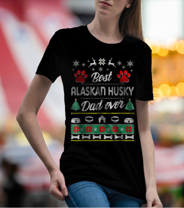 Best Alaskan Husky Dad Ever Christmas Snowflakes Reindeer Paw Prints T-Shirt