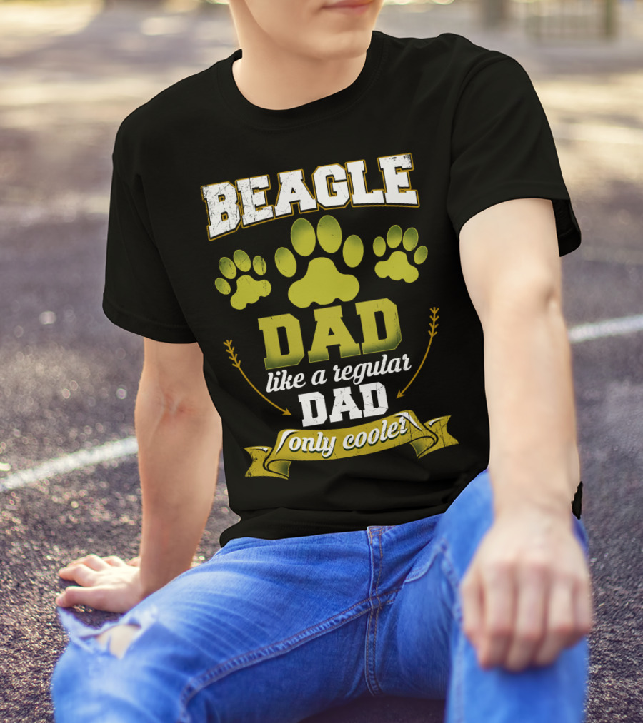 Beagle Dad Like A Regular Dad Only Cooler Paw Prints T-Shirt