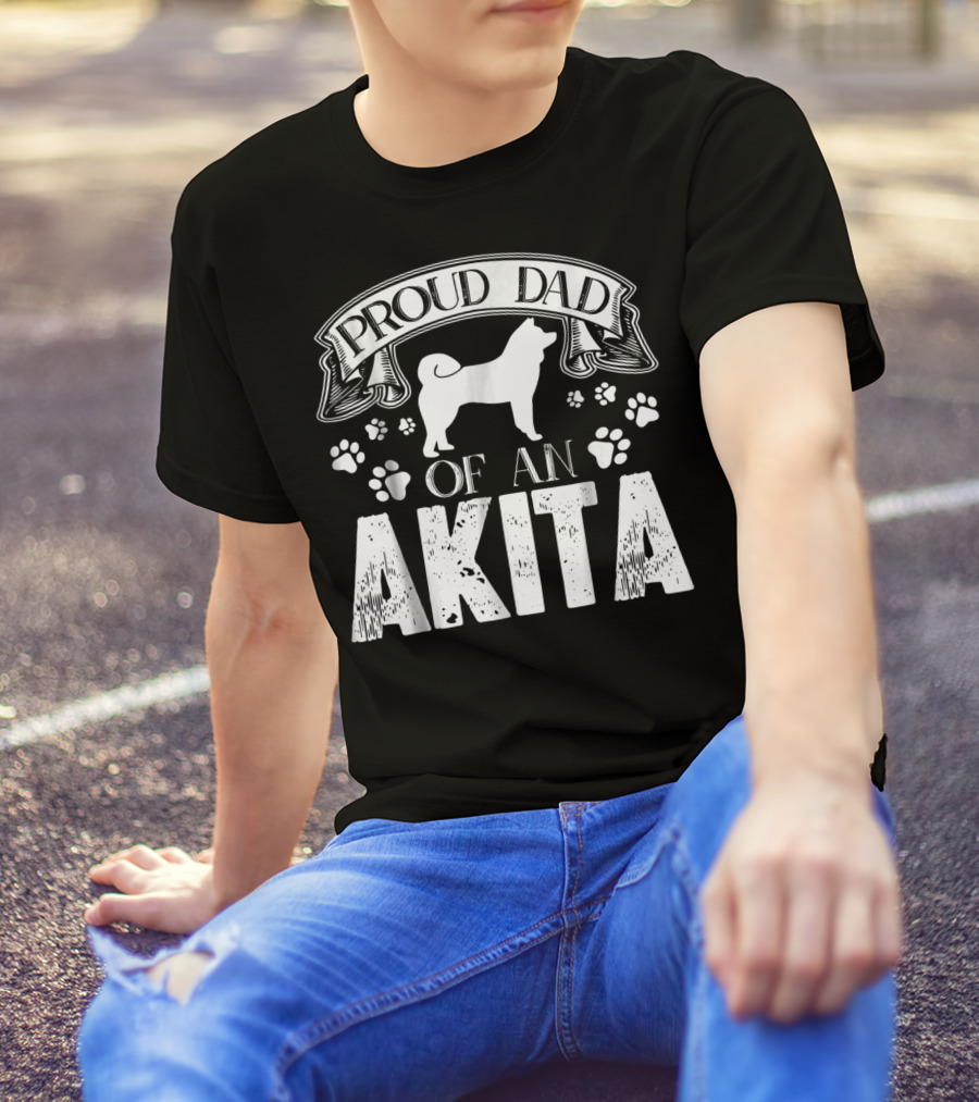 Proud Dad Of An Akita Dog Lover Paw Prints T-Shirt