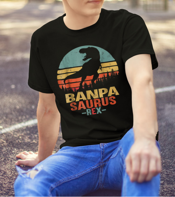 Banpasaurus Rex Dinosaur Men Dad21 Retro Sunset T-Shirt