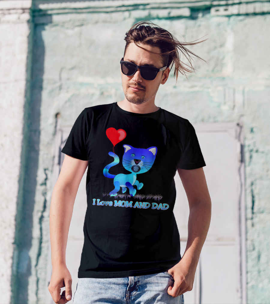 I Love Mom And Dad Cat With Heart Balloon Dummy Boy Kids Teens T-Shirt