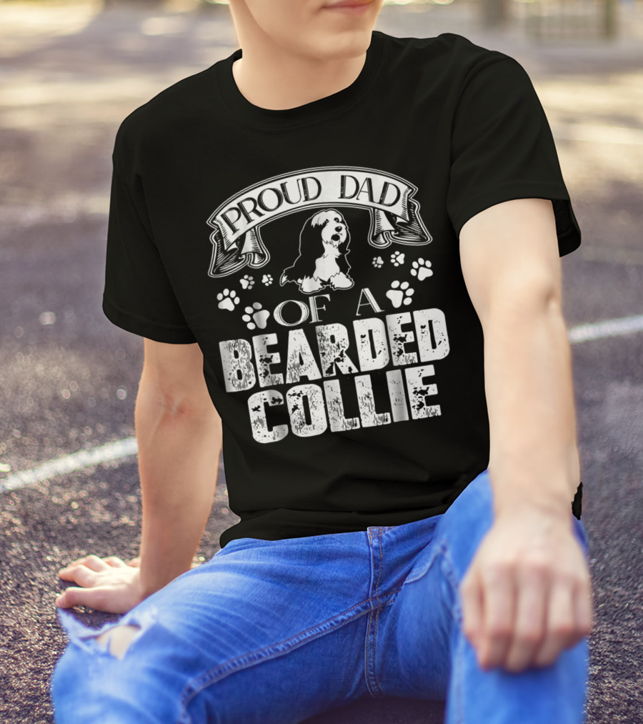 Proud Dad Of A Bearded Collie Paw Prints Banner T-Shirt