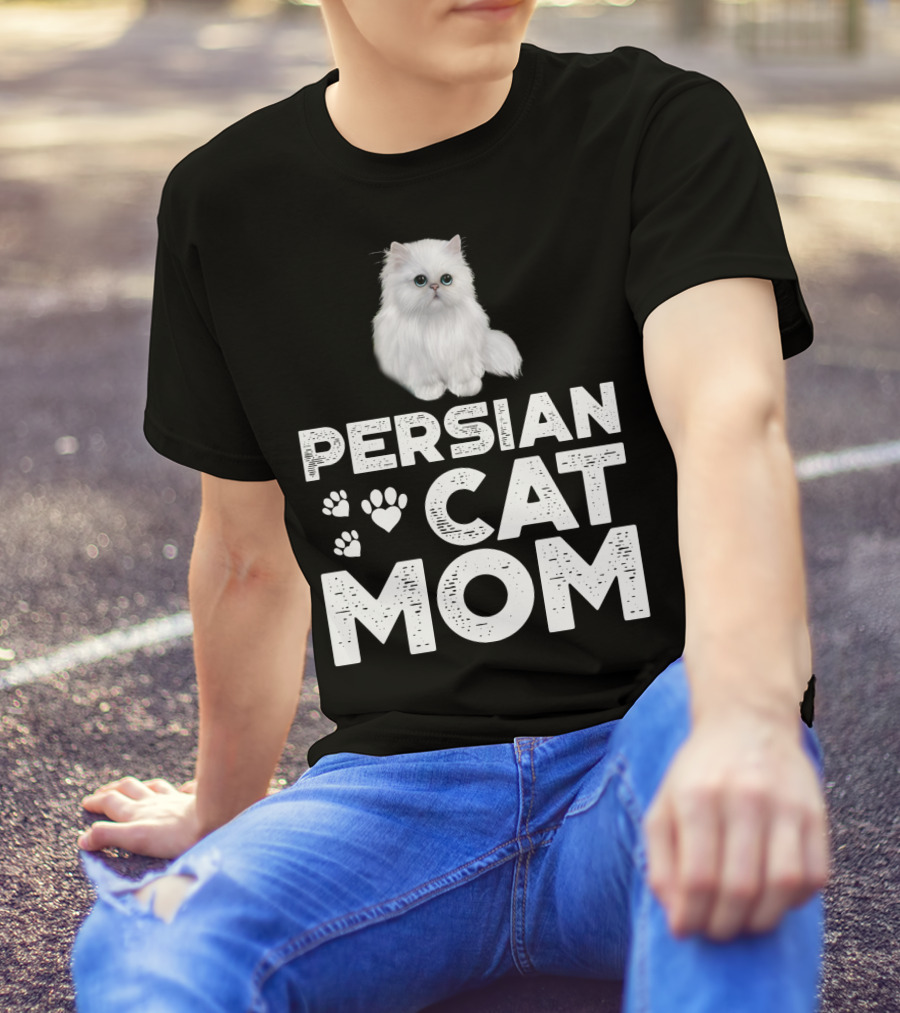 Persian Cat Mom With Paw And Heart Design For Female Cat Owners T-Shirt