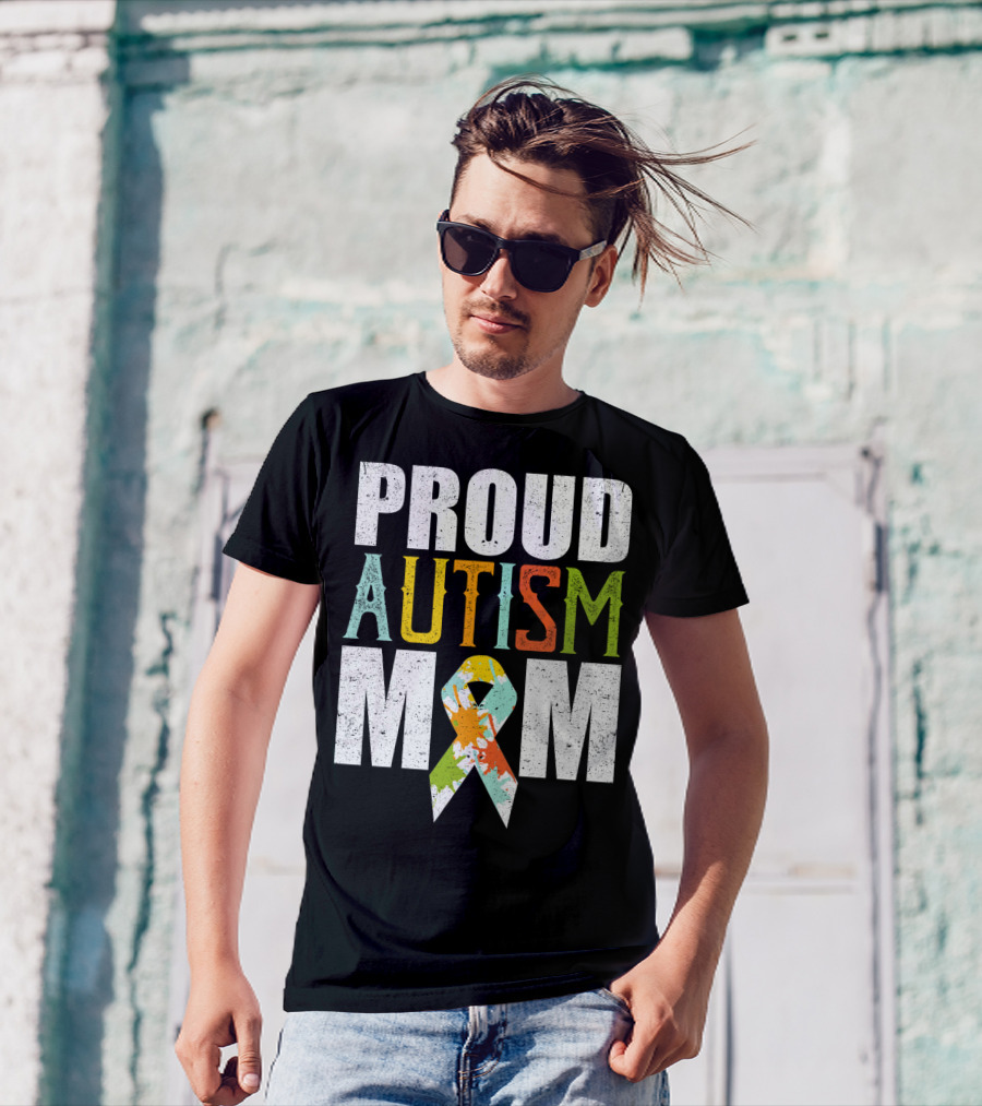 Proud Autism Mom Multicolor Awareness T-Shirt