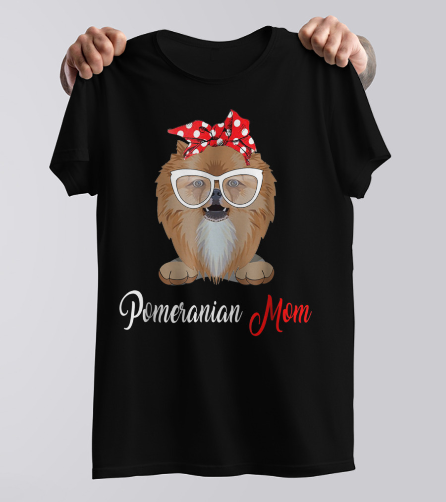 Pomeranian Mom With Polka Dot Bow And Glasses Fashion T-Shirt