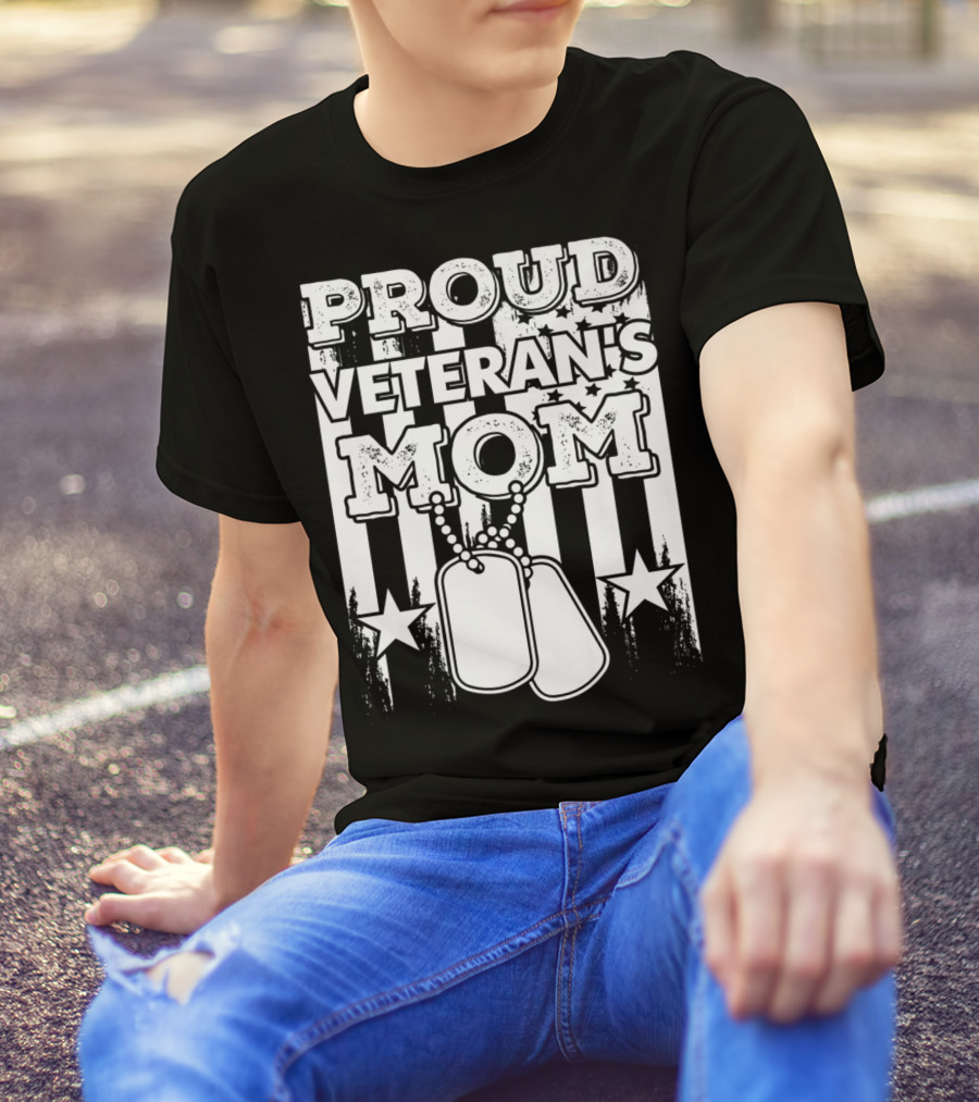 Proud Veteran's Mom Military Dog Tags T-Shirt