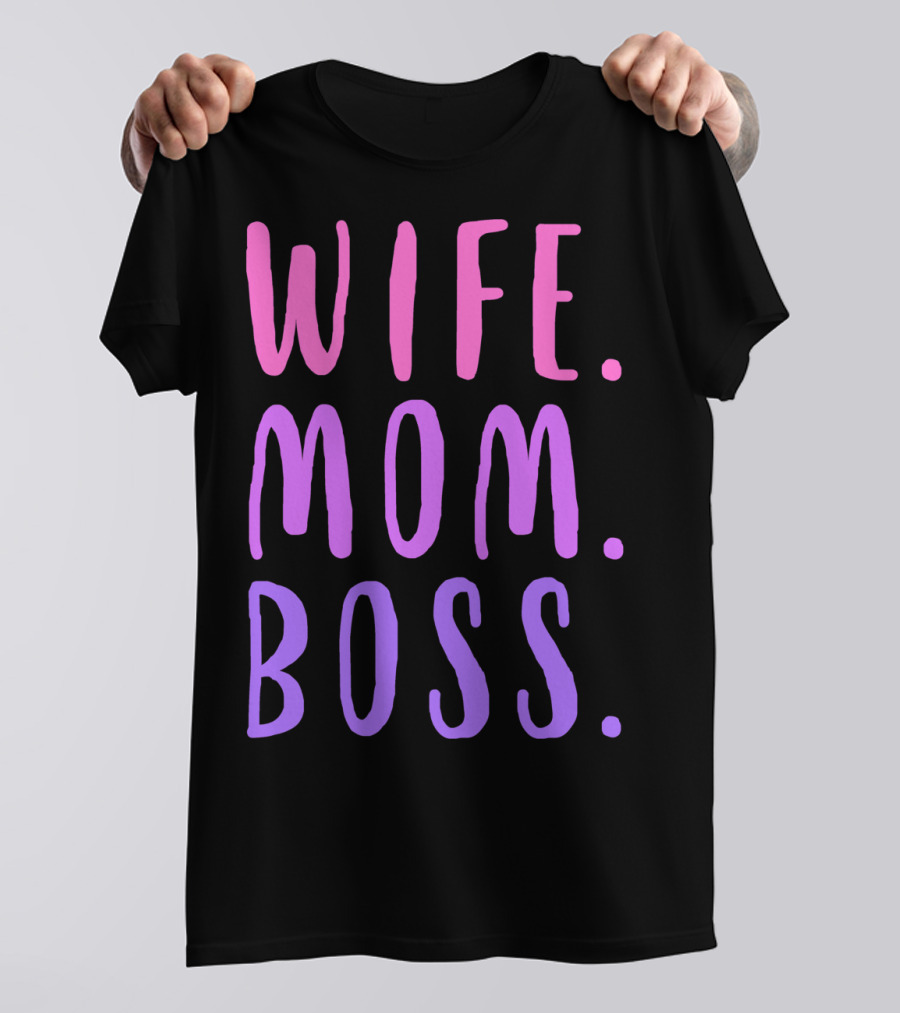 WIFE MOM BOSS Fashion Foe 95 T-Shirt