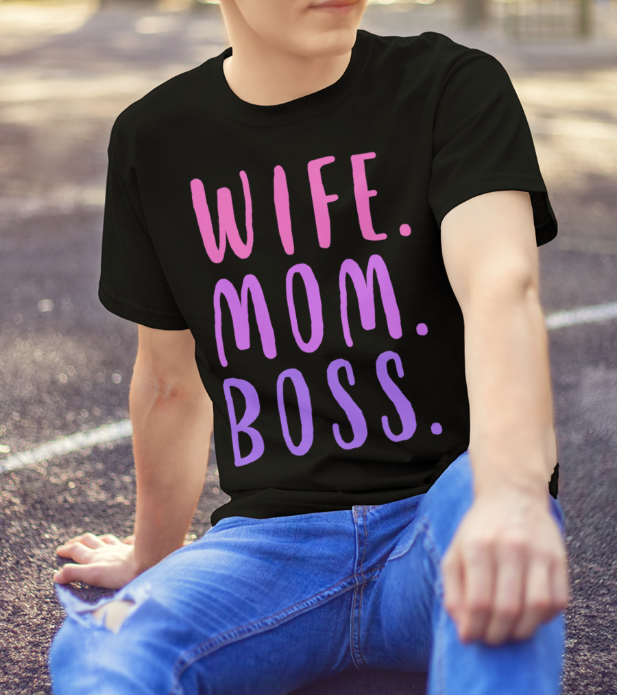 WIFE MOM BOSS Fashion Foe 95 T-Shirt