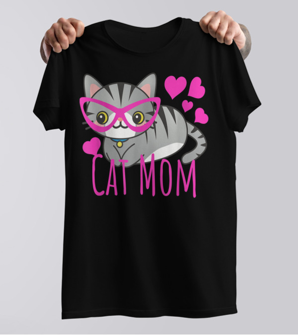 Cute Kawaii Cat Mom With Pink Glasses And Hearts T-Shirt