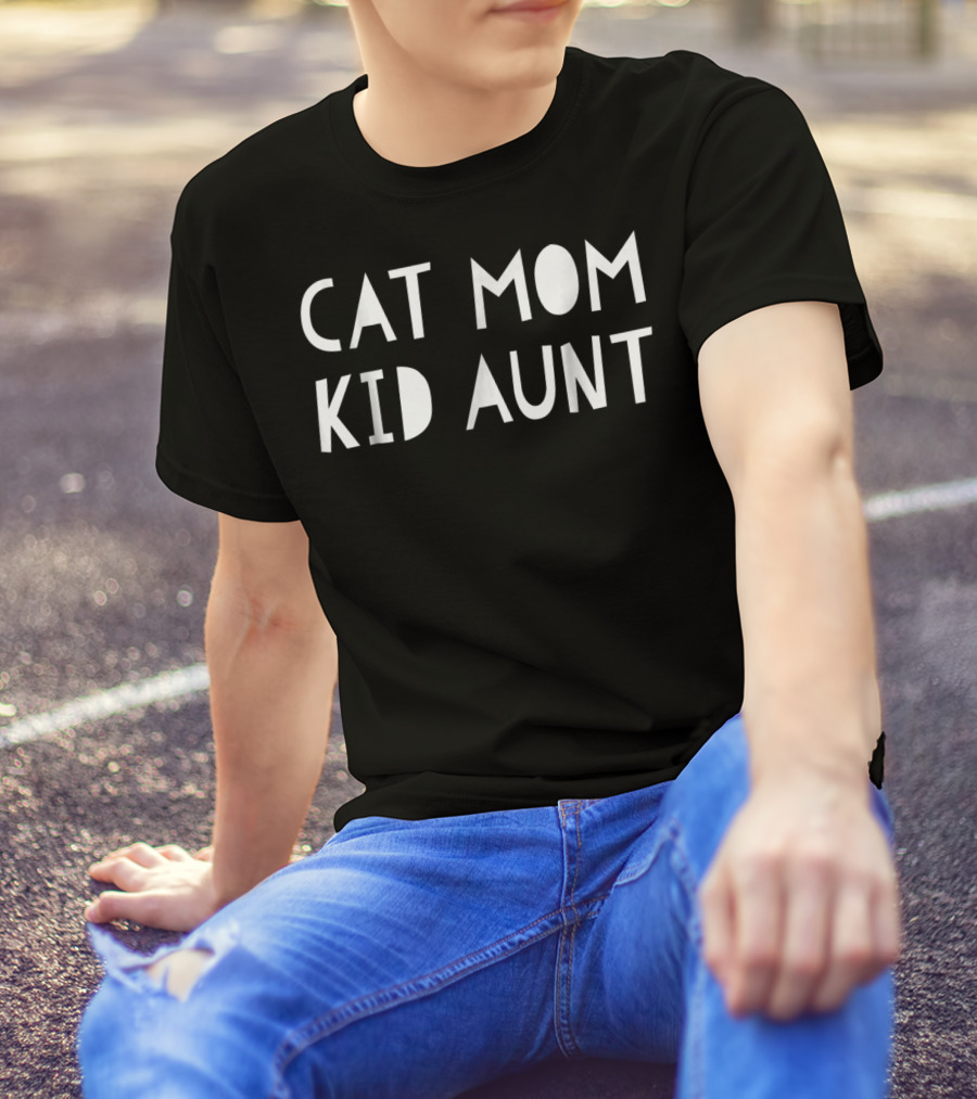 Cat Mom Kid Aunt T-Shirt