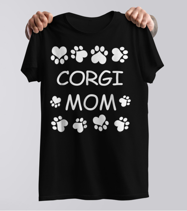 Corgi Mom Paw Prints Heart Design For Corgi Lovers Christmas Birthday T-Shirt