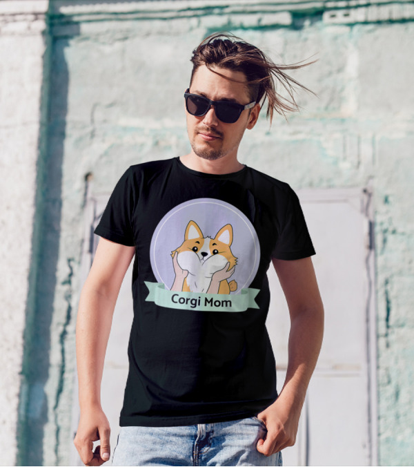 Corgi Mom For Corgi Owners And Dog Lovers T-Shirt