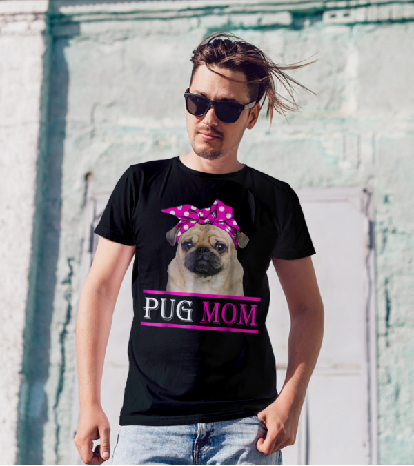 Pug Mom Cute Dog With Pink Polka Dot Bow T-Shirt