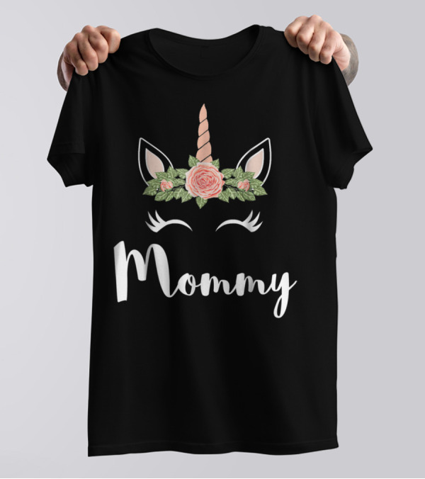 Mommy Cute Unicorn Face Mommy Flower Crown T-Shirt