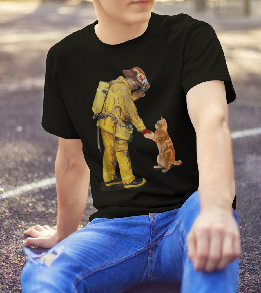 Cats Shaking Hands With Firefighter Mom T-Shirt