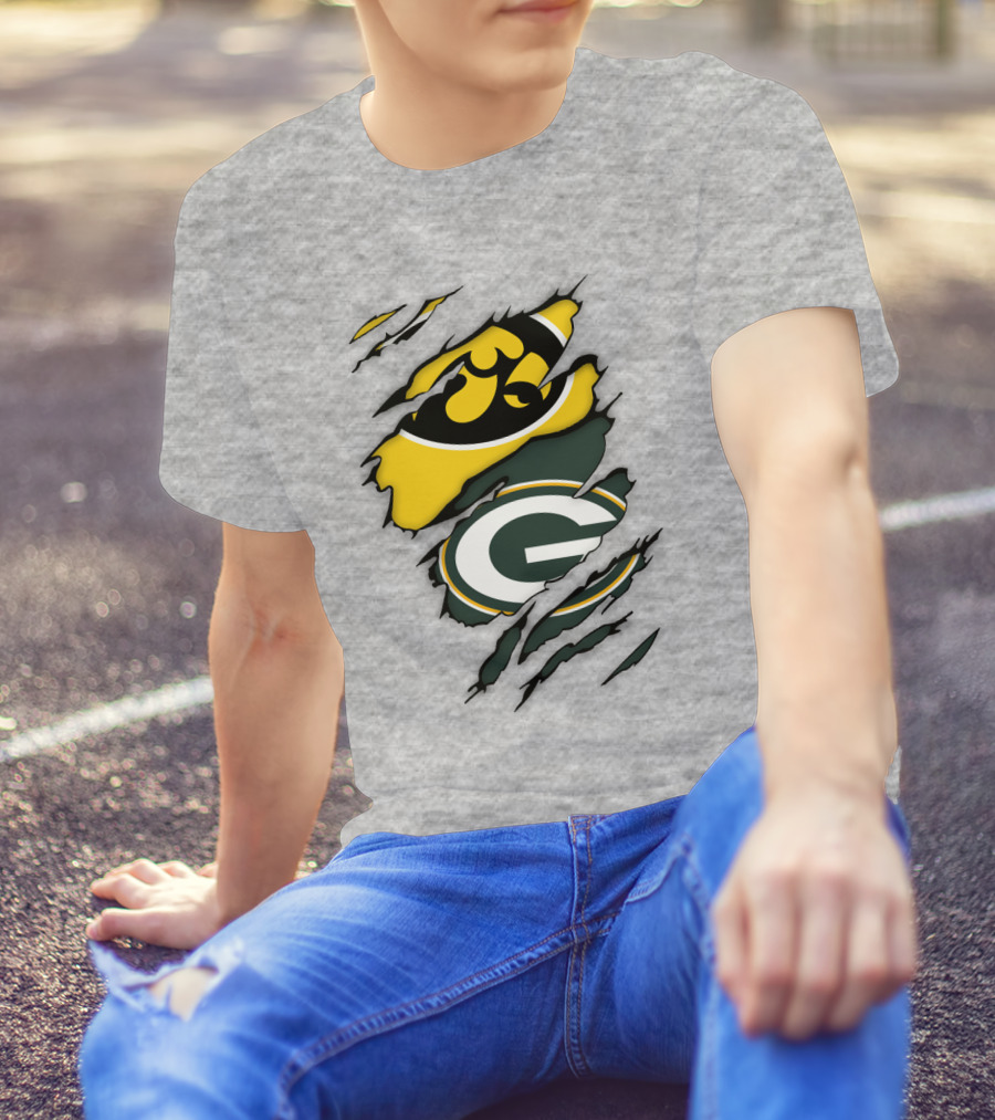 Green Bay Packers Iowa Hawkeyes Team Spirit Logo Fusion T-Shirt