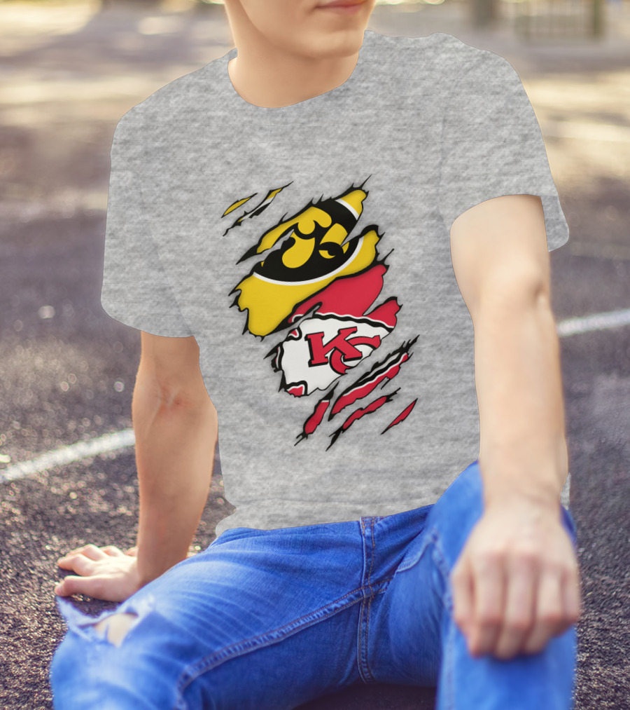 Iowa Hawkeyes Kansas City Chiefs Torn Claw Marks T-Shirt