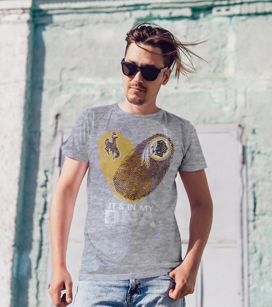 It's In My Dna Wyoming Cowboys Washington Redskins T-Shirt