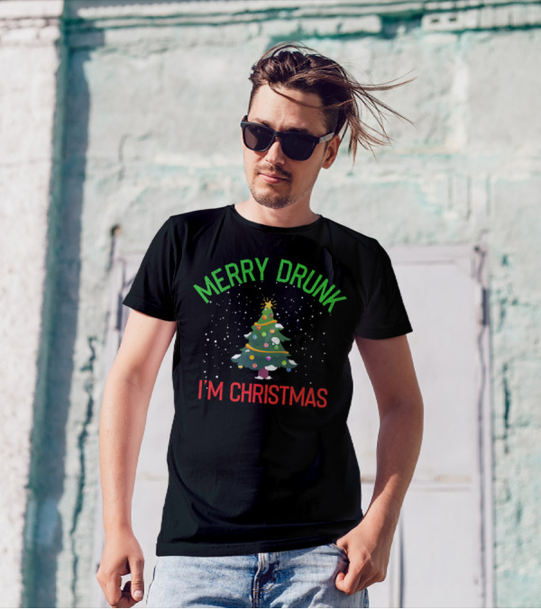 Merry Drunk I'm Christmas Festive Holiday Tree Snowflakes T-Shirt