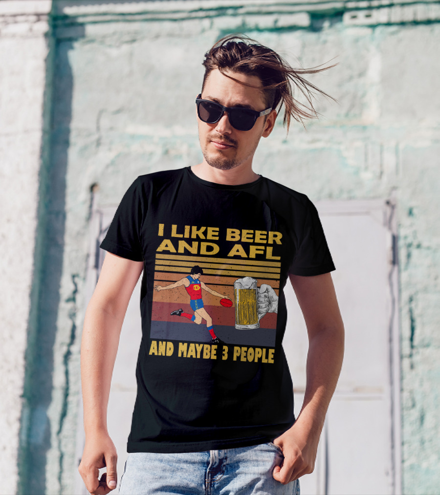 I Like Beer And AFL Maybe 3 People Retro Player And Beer Mug T-Shirt
