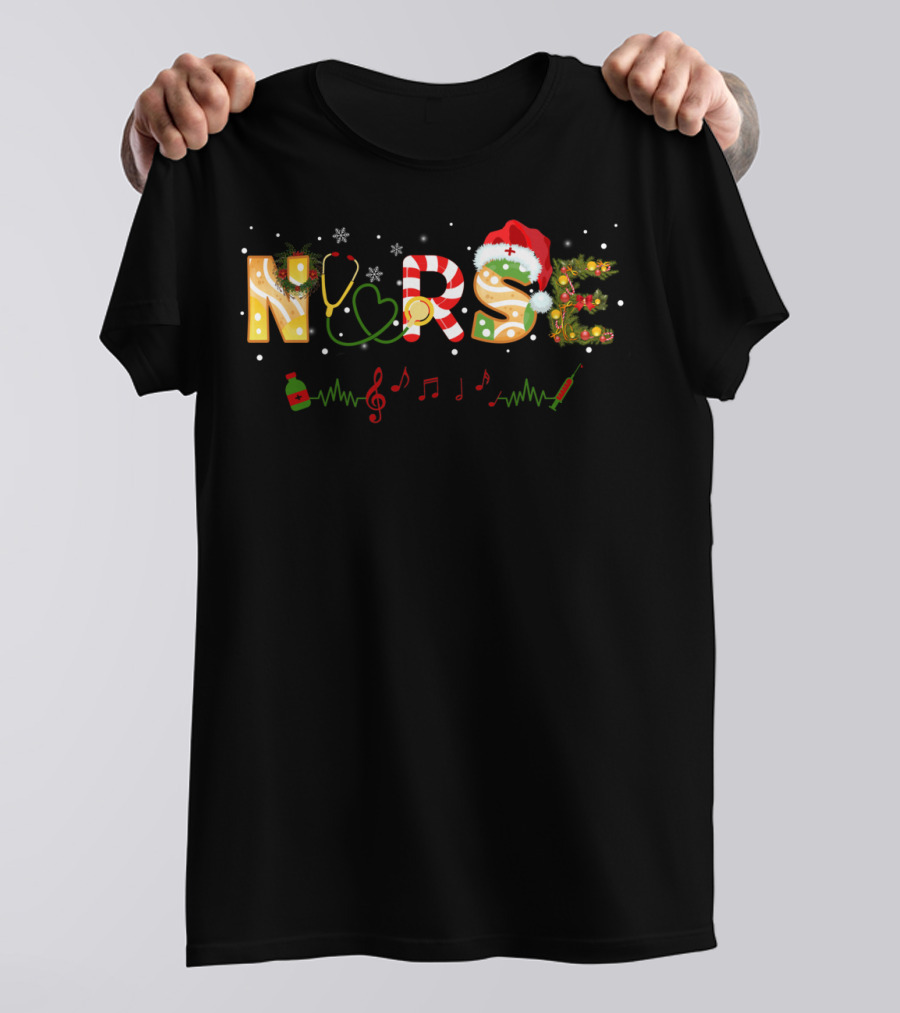Nurse Christmas Santa Hat Stethoscope Heartbeat Music Syringe Snowflakes T-Shirt