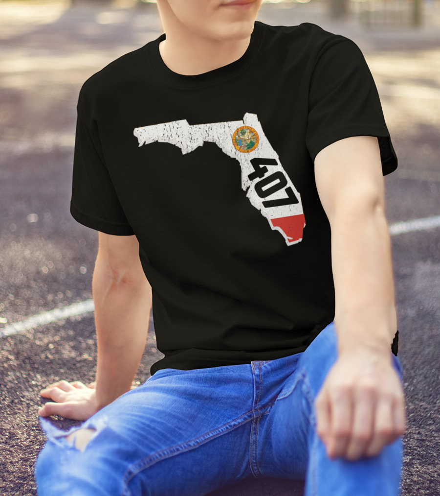 Florida Map Outline With State Seal And 407 Area Code T-Shirt