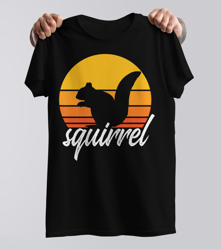 Squirrel Retro Sunset Silhouette Animal Lover Vintage T-Shirt