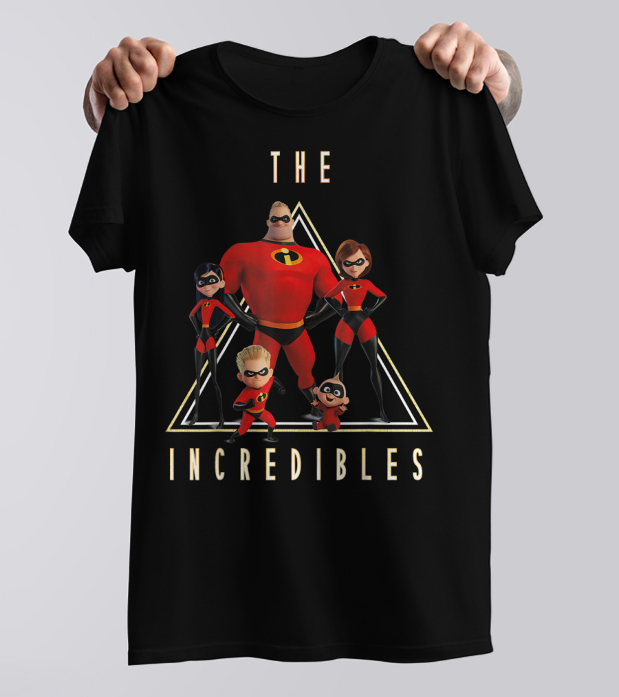 The Incredibles Classic Family Shot With Iconic Superhero Poses T-Shirt