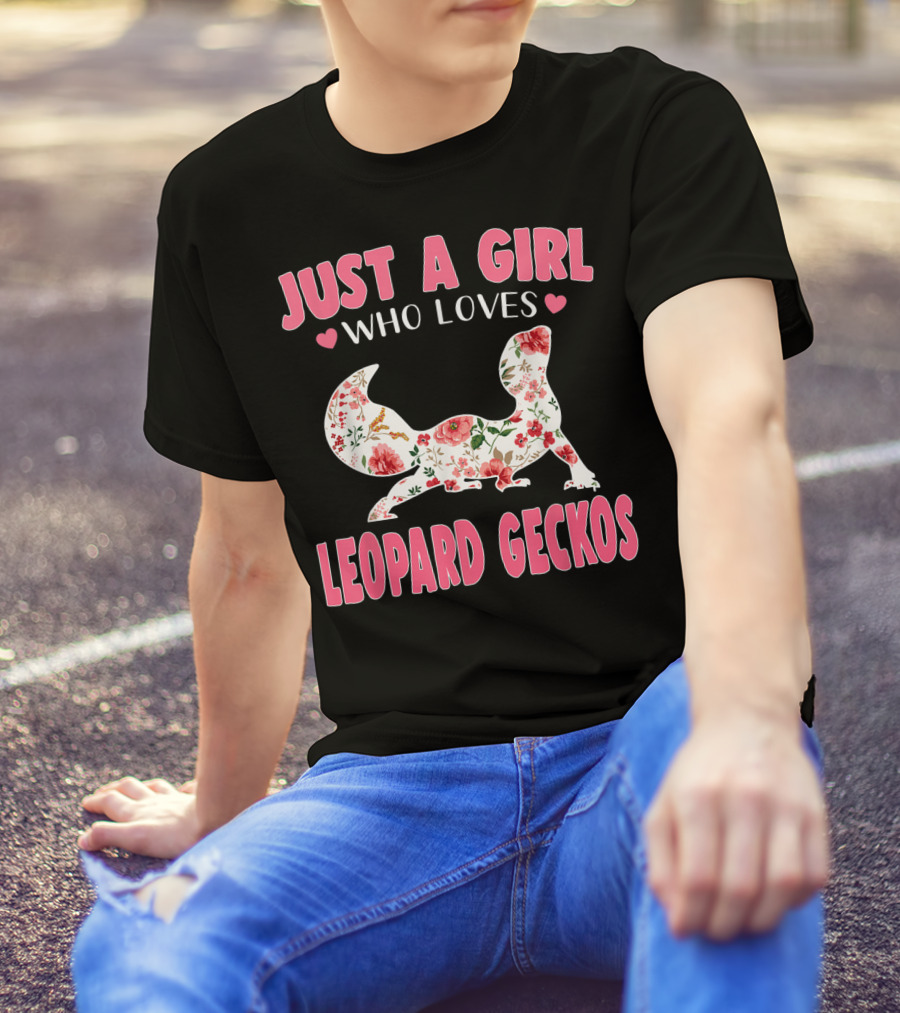 Just A Girl Who Loves Leopard Geckos Floral Heart T-Shirt