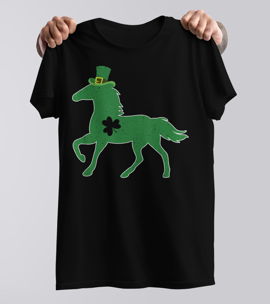 Funny Green Horse With Shamrock St Patrick's Day T-Shirt