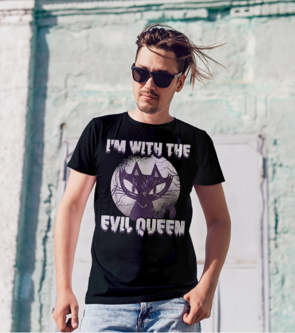 I'm With The Evil Queen Halloween Cat T-Shirt