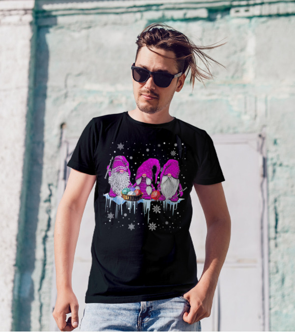 Hanging With Pink Gnomies Crochet Funny Gnome Snowflakes Winter Scene T-Shirt