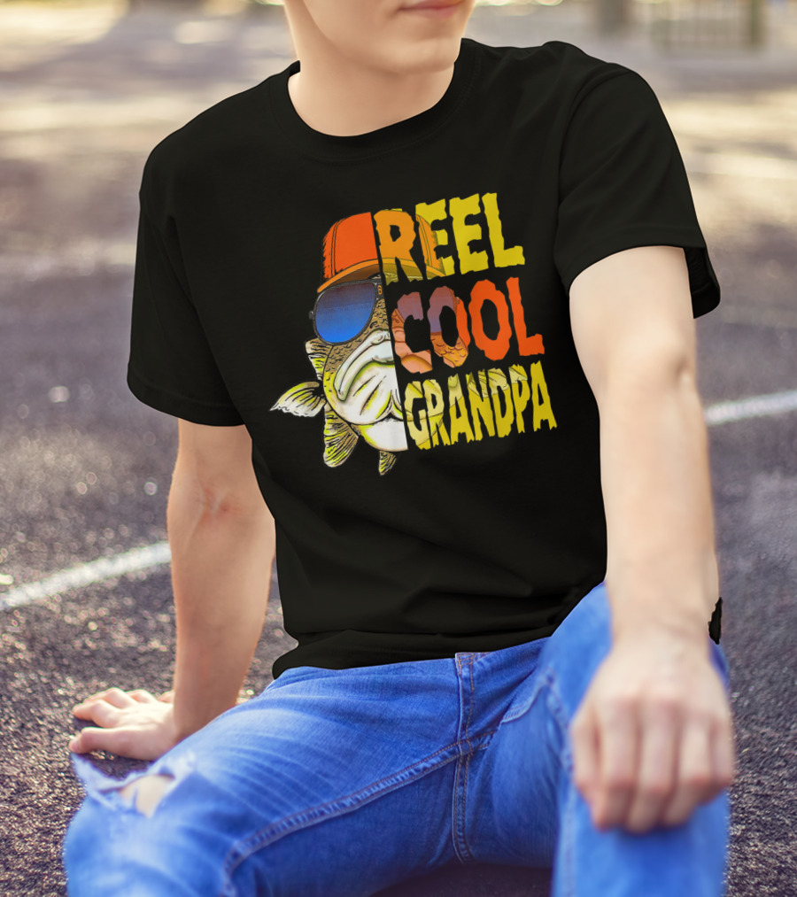 Reel Cool Grandpa Fishing Grandpa Fish Wearing Sunglasses And Hat T-Shirt