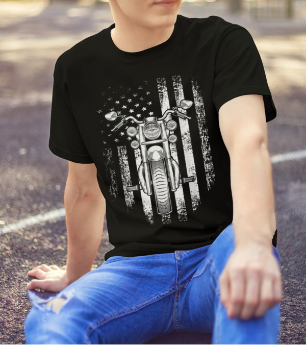 Vintage USA Flag Motorcycle Cool American T-Shirt