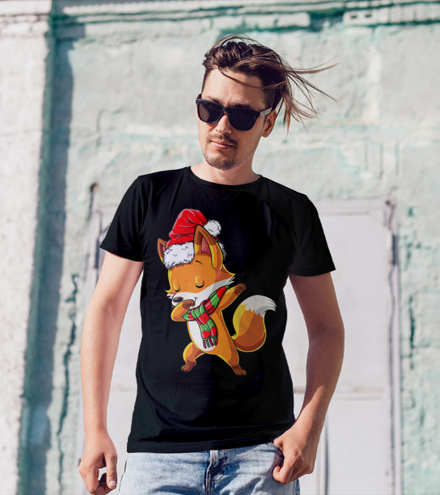 Christmas Dabbing Fox Santa Hat Scarf T-Shirt