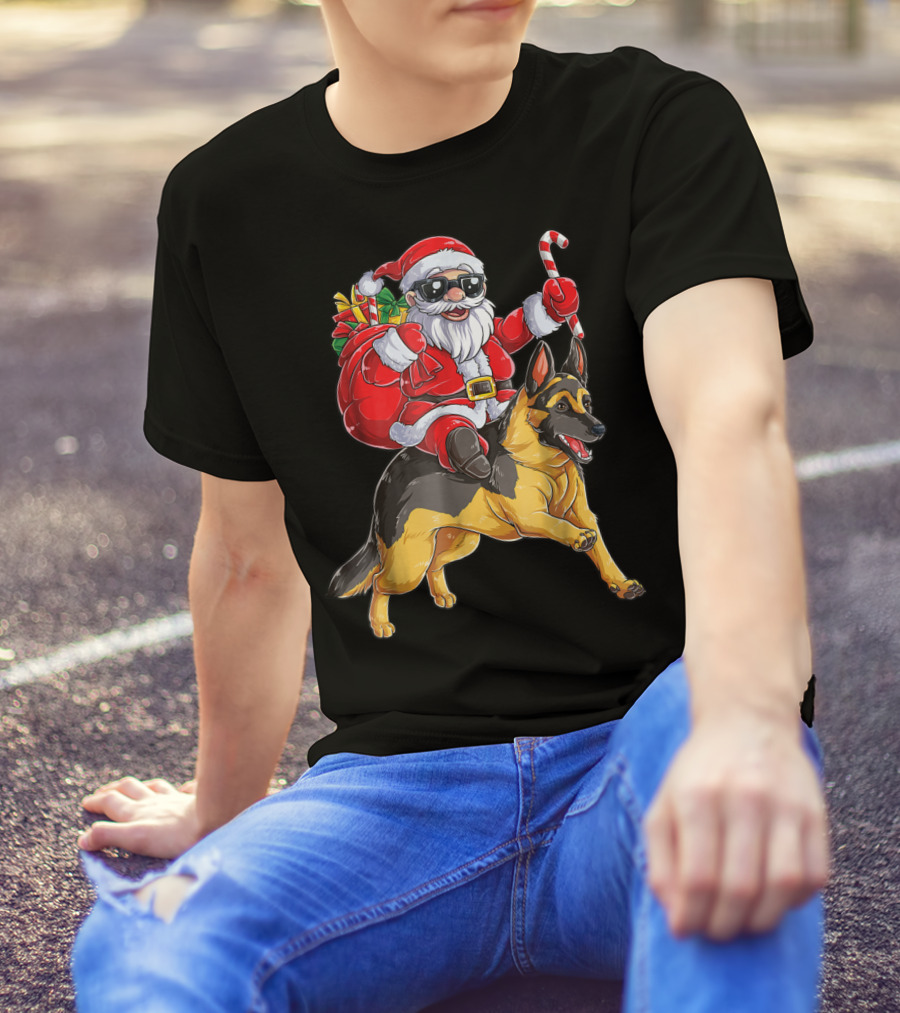 German Shepherd Christmas Santa Claus Riding With Candy Cane Woofmas T8 T-Shirt