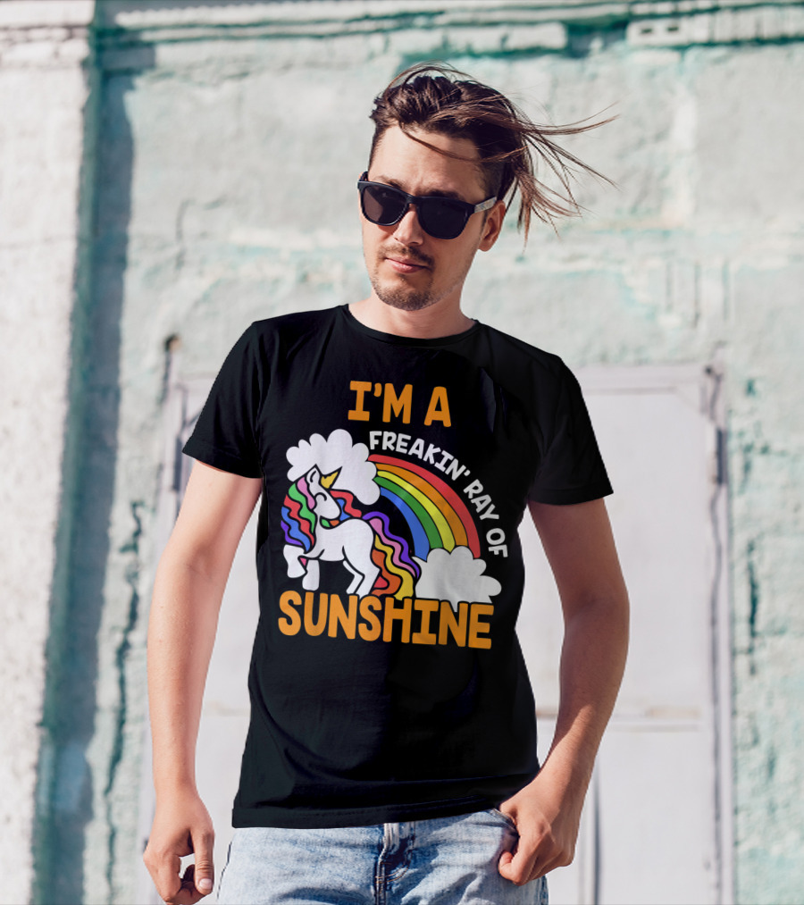 I'm A Freakin' Ray Of Sunshine Funny Rainbow Unicorn Vintage 1970's HY T-Shirt