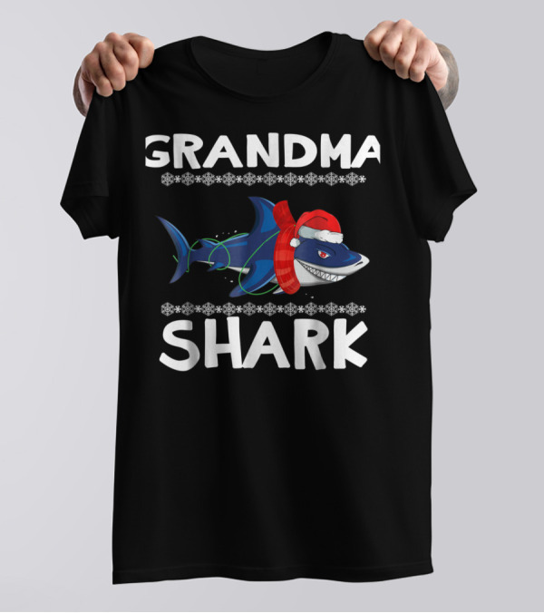 Grandma Shark Christmas Santa Hat Festive Family T-Shirt