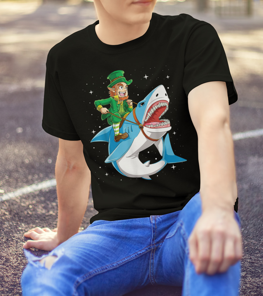 Leprechaun On Great White Shark With Starry Background T-Shirt