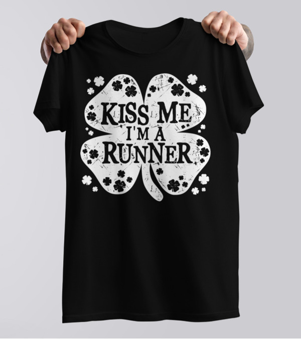 Kiss Me I'm A Runner St Patrick's Day Clover ZK T-Shirt