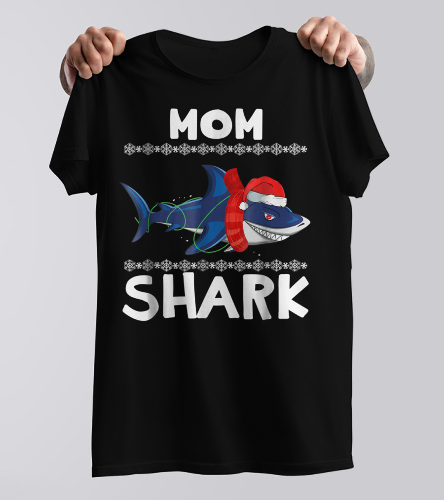 Mom Shark Christmas Santa Hat Snowflakes Family T-Shirt